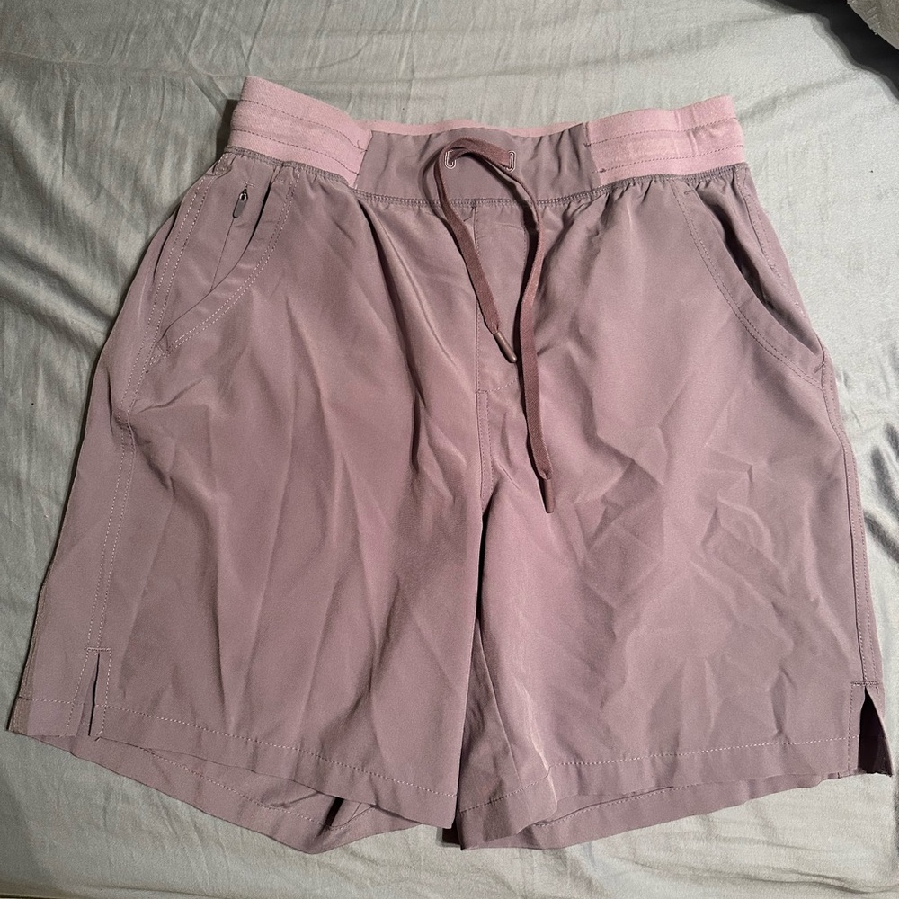 Athletic shorts